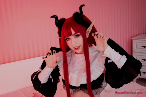 Tried channeling Marin succubus energy, horns and all