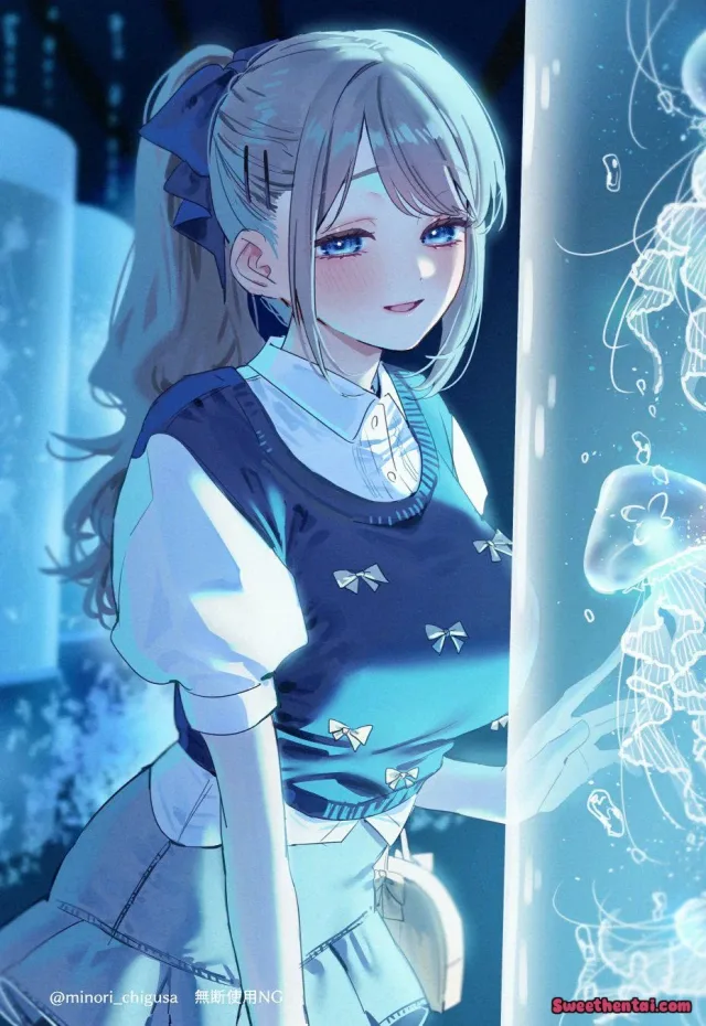 The jellyfish are beautiful, aren't they?